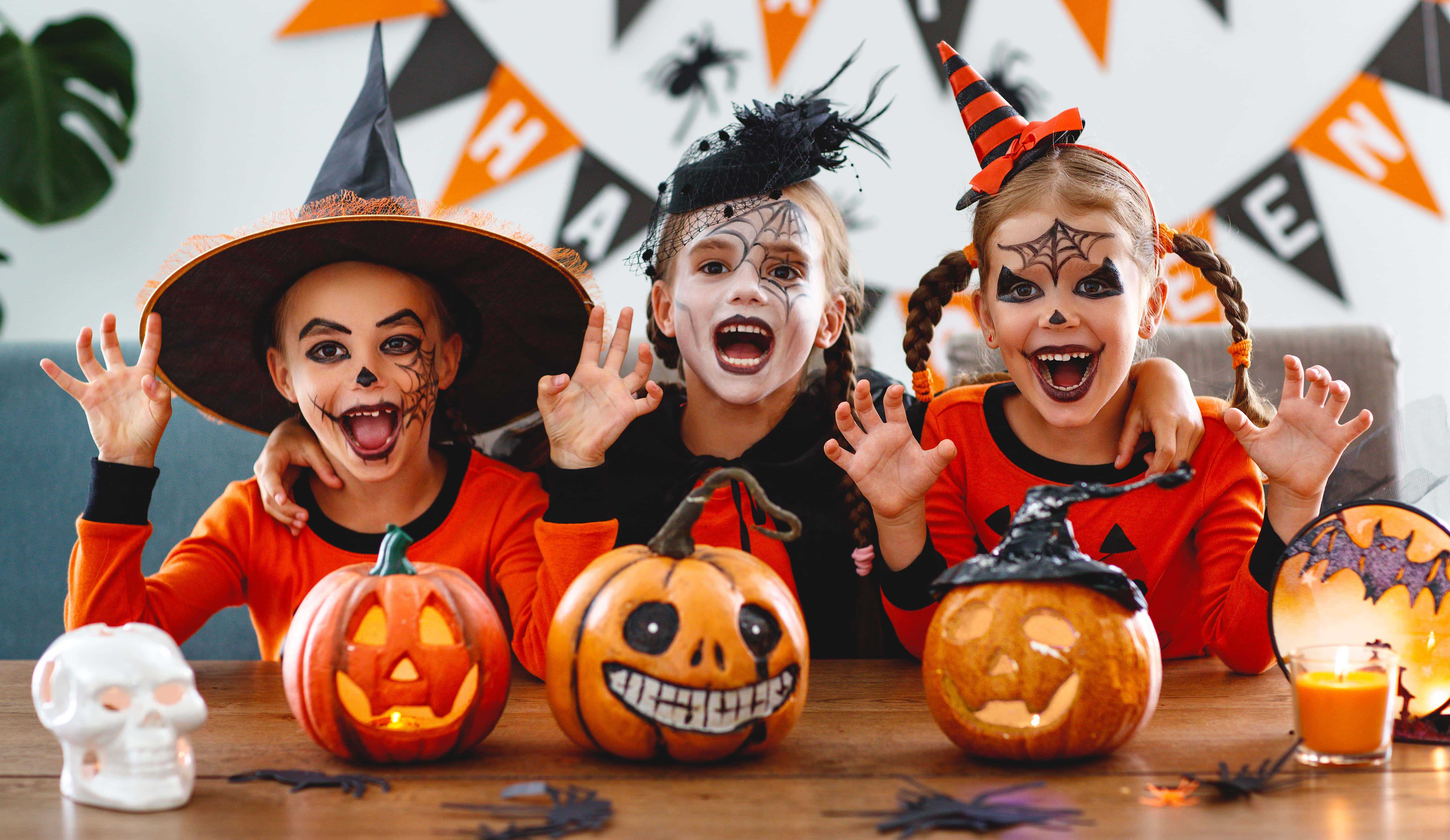 Таинственно и весело: как правильно организовать хэллоуин для детей?