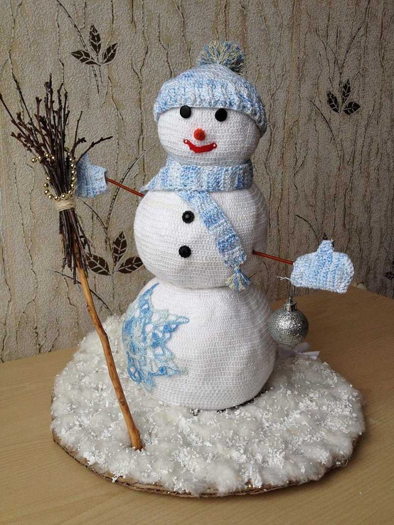 Снеговик из ниток - своими руками