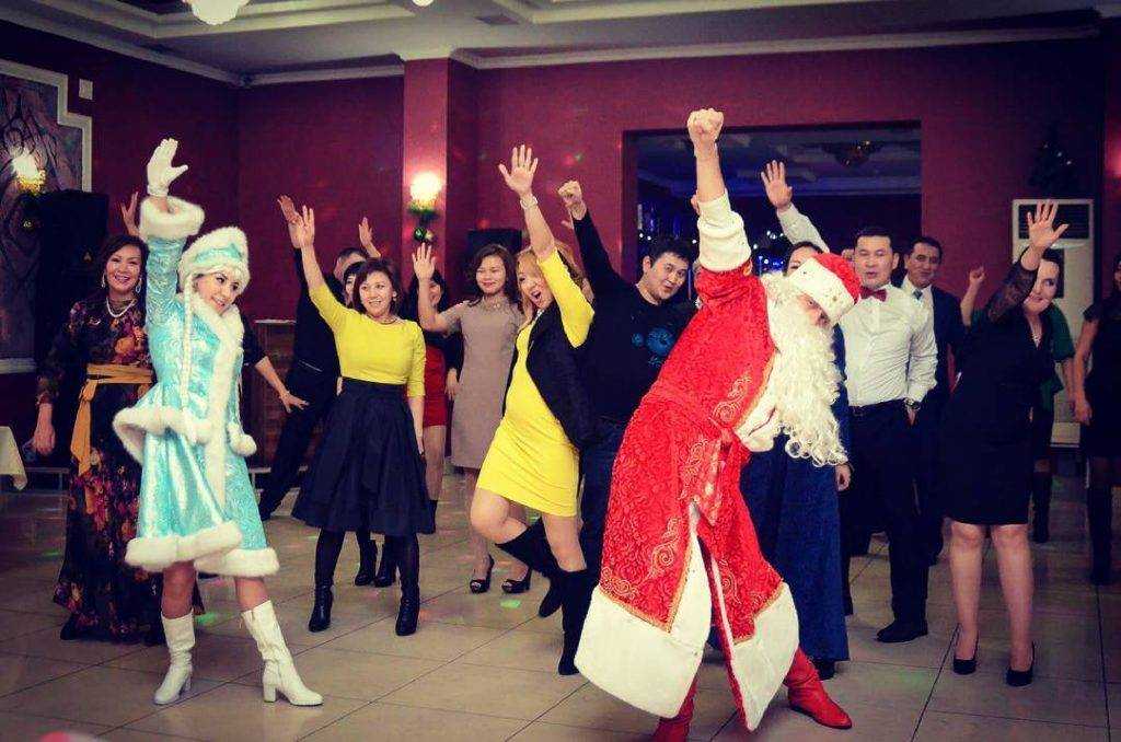 Не только выпивать: 11 игр для онлайн-вечеринок — the village казахстан