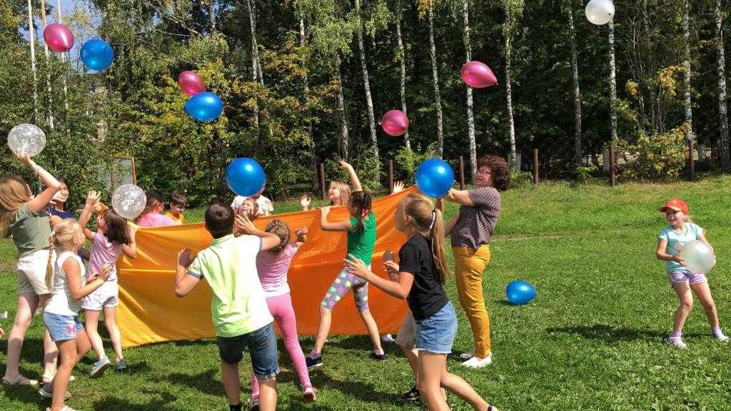 Путешествие на ковре-самолете
в страну сказок | конспекты занятий, оод  | воспитатель детского сада / всероссийский журнал