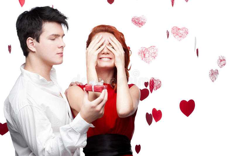 Романтические идеи для дня святого валентина: как удивить любимого человека