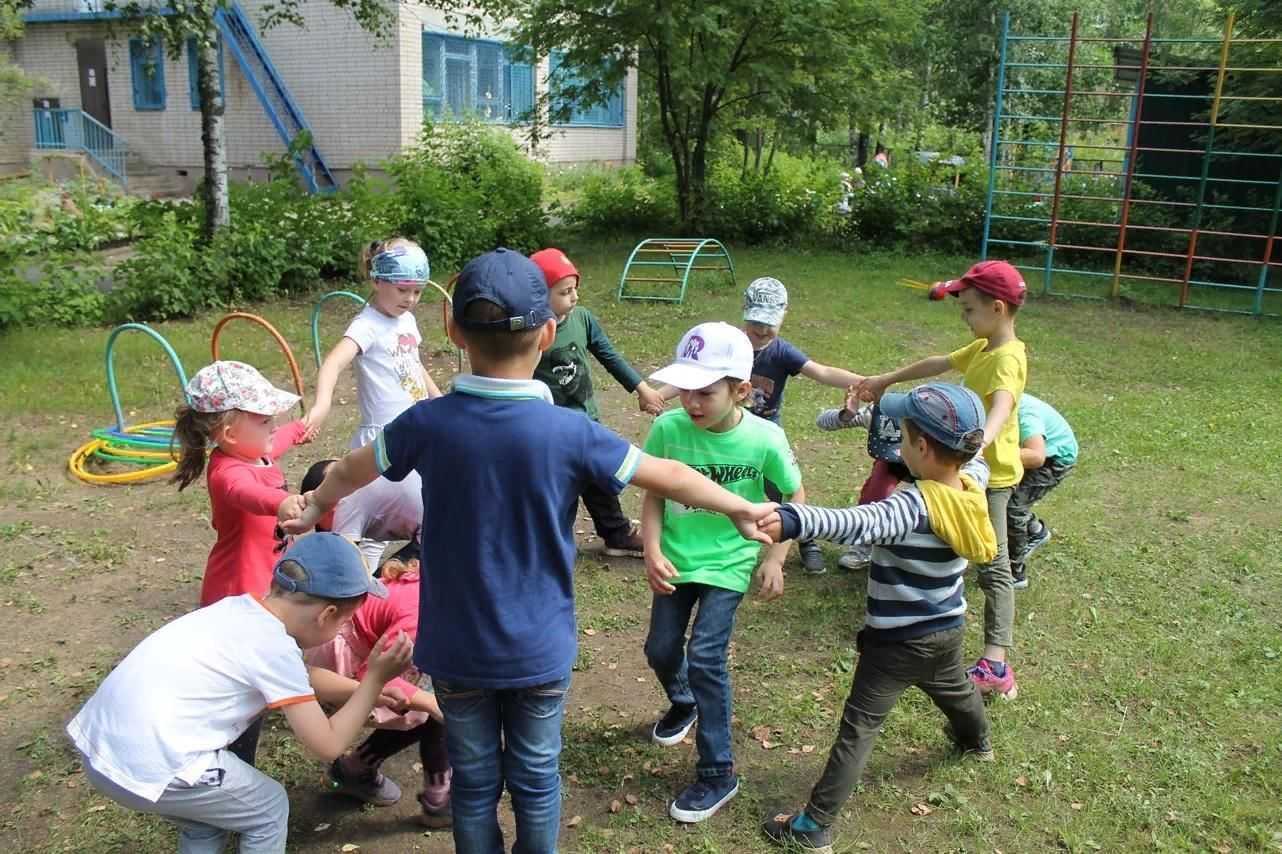 Комплексная нод
«полет на «ковре-самолете»
для детей средней группы | конспекты занятий, оод  | конкурсы для воспитателей / журнал «педагог доу»