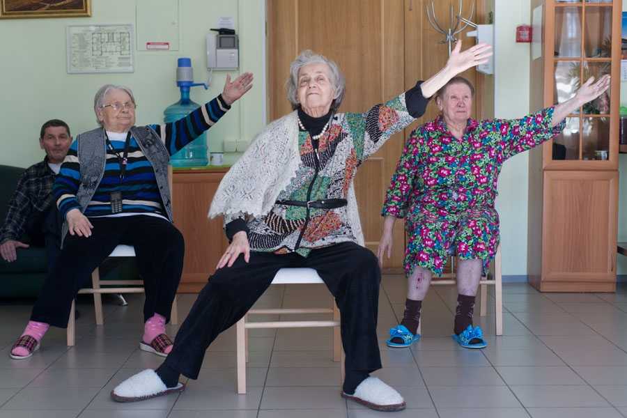 Конкурсы и развлечения для пожилых: как разнообразить досуг старика?